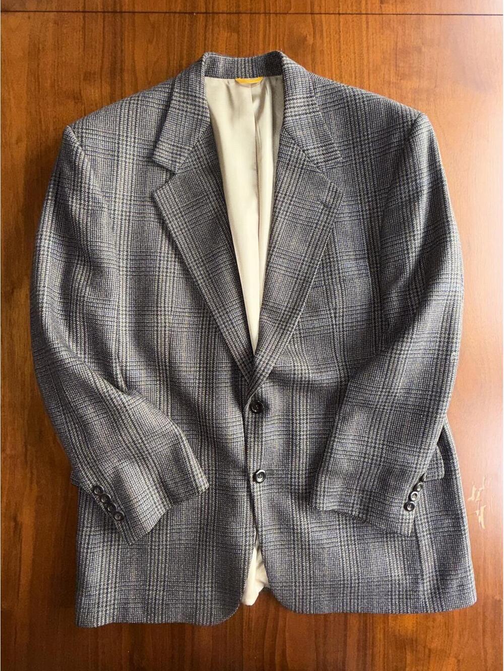 Bill Blass Menswear Gray Plaid Wool Blend Sport Coat - Size 42R
